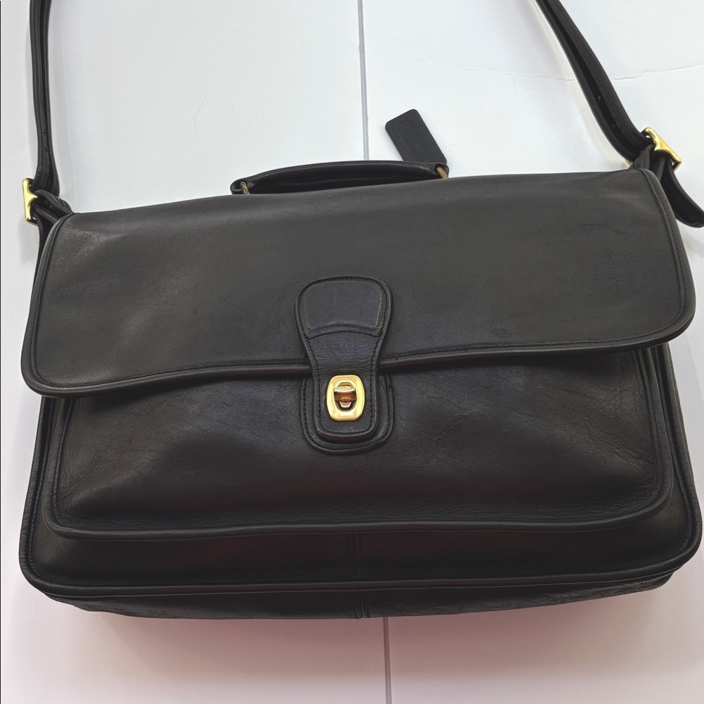 Vintage Coach Metropolitan Brief 5180| Made in Mexico | Brass Hardware | Mint